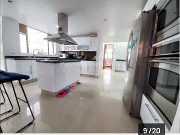 Casa en Venta, SAN JOSE BAVARIA Bogotá D.C.
