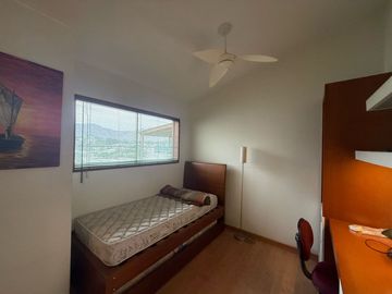 Alquilo Departamento amoablado  con vista a La Laguna
