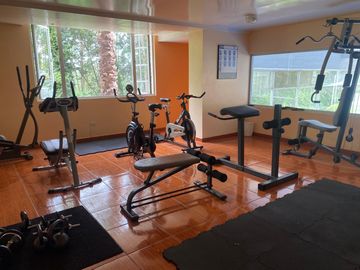 VENDO CASA SECTOR YANAZARAPATA CUMBAYA