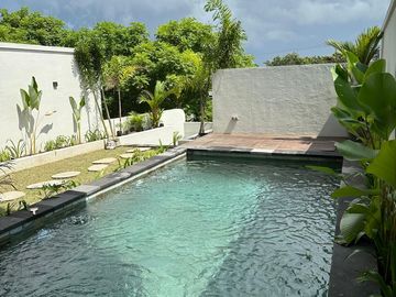 For sale modern santorini villa 2 units villa Premium location ungasan