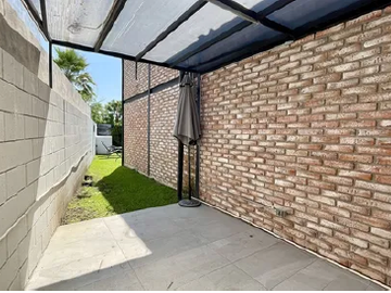 Se vende Casa tipo Loft de 3 recámaras con alberca en el fraccionamiento Aiyana, Xochitepec, Mor.