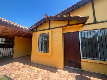 EN VENTA CASA EN MAIPÚ, PASAJE LA CHIMBA