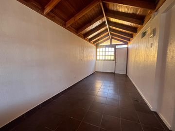EN VENTA CASA EN MAIPÚ, PASAJE LA CHIMBA