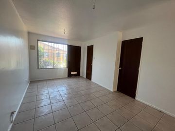 EN VENTA CASA EN MAIPÚ, PASAJE LA CHIMBA