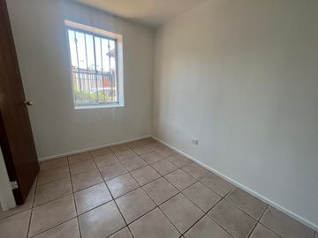 EN VENTA CASA EN MAIPÚ, PASAJE LA CHIMBA