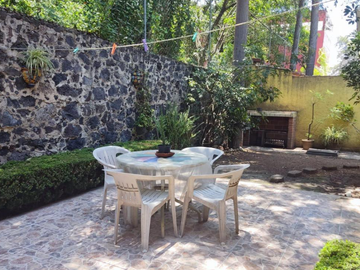 Hermosa y amplia casa en condominio en venta ideal familias grandes en San Pedro Martir, CDMX