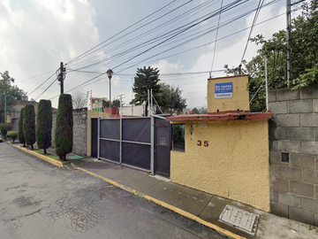 Hermosa y amplia casa en condominio en venta ideal familias grandes en San Pedro Martir, CDMX
