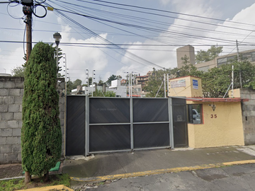Hermosa y amplia casa en condominio en venta ideal familias grandes en San Pedro Martir, CDMX