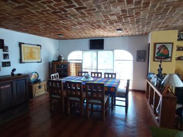 CASA DE UN NIVEL EN VENTA EN MEDIO DEL BOSQUE EN REAL DE MONTECASINO MORELOS