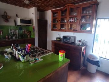 CASA DE UN NIVEL EN VENTA EN MEDIO DEL BOSQUE EN REAL DE MONTECASINO MORELOS