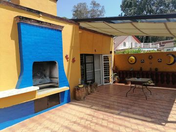 CASA DE UN NIVEL EN VENTA EN MEDIO DEL BOSQUE EN REAL DE MONTECASINO MORELOS