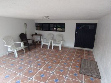 CASA DE UN NIVEL EN VENTA EN MEDIO DEL BOSQUE EN REAL DE MONTECASINO MORELOS