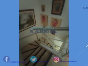 ¡¡MAGNIFICA CASA EN VENTA SUPER CENTRAL Y SUPER GRANDE UBICADA EN SECTOR  EXCLUSIVO DE LA CIUDAD!SECTOR ESTADIO