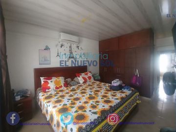¡¡MAGNIFICA CASA EN VENTA SUPER CENTRAL Y SUPER GRANDE UBICADA EN SECTOR  EXCLUSIVO DE LA CIUDAD!SECTOR ESTADIO