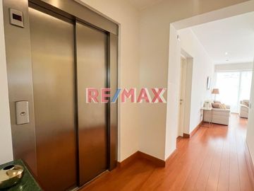 VENTA MODERNO Y EXCLUSIVO FLAT EN SAN ISIDRO 171M2
