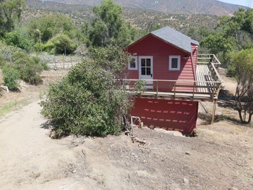 HERMOSA PARCELA CON CASA EN CONDOMINIO CONSOLIDADO