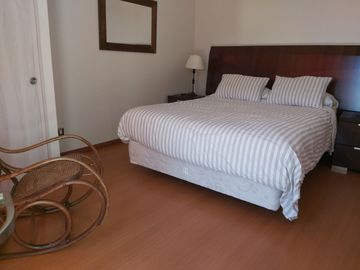 HERMOSA PARCELA CON CASA EN CONDOMINIO CONSOLIDADO