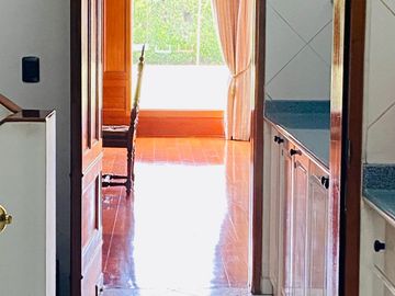 VENTA DE BELLA CASA DE LUJO EN PERFECTAS CONDICIONES