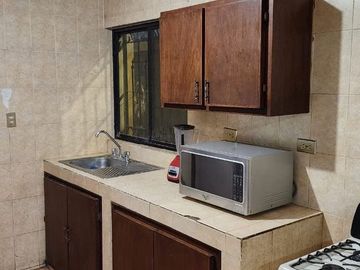 CASA EN RENTA EN RAMOS ARIZPE EN COLONIA LOMAS DEL VALLE