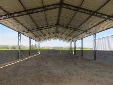 HERMOSO CAMPO DE 48 HECTAREAS PLANAS CON DERECHOS DE AGUA AGUA