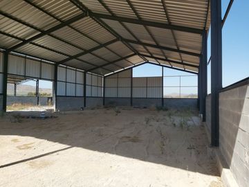 HERMOSO CAMPO DE 48 HECTAREAS PLANAS CON DERECHOS DE AGUA AGUA