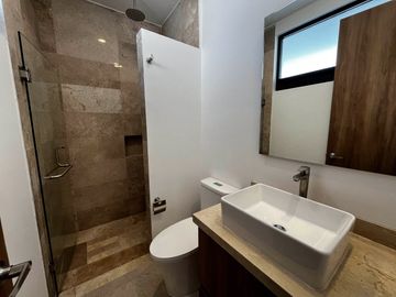 Venta de casa en Zibatá, Querétaro