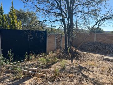 Lote residencial en venta bardeado en Haras del Bosque