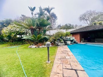 VENTA DE BELLA CASA MUY BIEN CONSERVADA