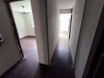 VENTA DE CASA 1ER PISO-LOS OLIVOS