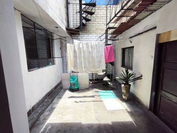 VENTA DE CASA 1ER PISO-LOS OLIVOS