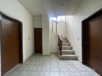 ¡¡VENDO CASA CON ALBERCA 300M2 Y 5 HAB EN LA COL BENITO JUAREZ CUAUTLA MORELOS!!