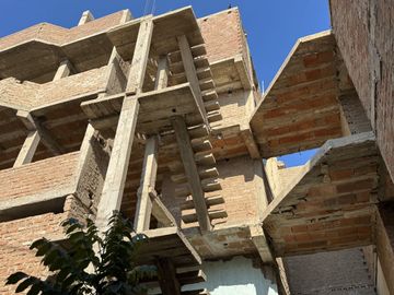 Se vende Casa de 5 niveles en Urb. Patazca, Chiclayo