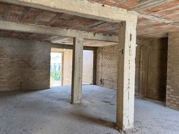 Se vende Casa de 5 niveles en Urb. Patazca, Chiclayo