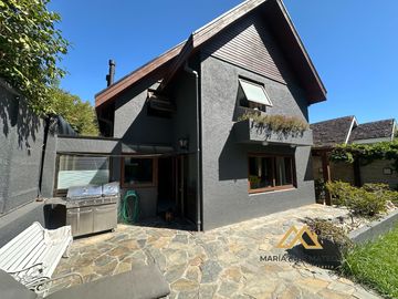Maravillosa Casa Remodelada Con Piscina, Villuco