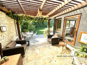 Maravillosa Casa Remodelada Con Piscina, Villuco