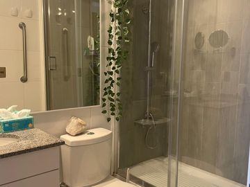 SE VENDE ACOGEDOR Y SOLEADO DEPARTAMENTO PLAN DE VIÑA