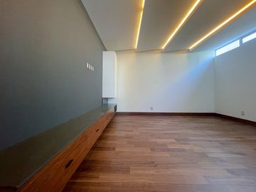 Residencia Nueva en Coto en Venta en Colinas de San Javier, Zona Andares Zapopan