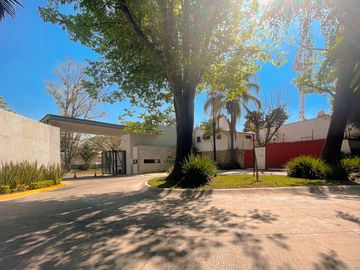 Residencia Nueva en Coto en Venta en Colinas de San Javier, Zona Andares Zapopan