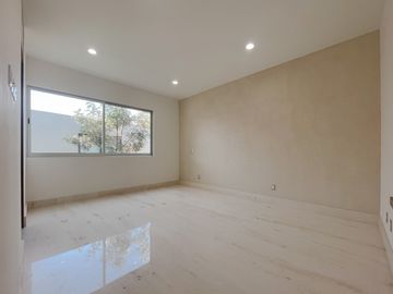Residencia Nueva en Coto en Venta en Colinas de San Javier, Zona Andares Zapopan