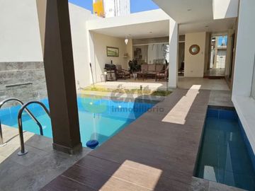 VENTA DE CASA EN CONDOMINIO  LOMAS DEL SOL – LOS EJIDOS