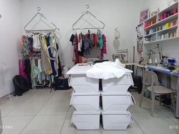 STAND EN VENTA EN CENTRO COMERCIAL SHOPPING PLAZA MONTERRICO SANTIAGO SURCO