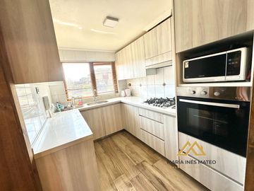 Casa remodelada y ampliada en Condominio en San Pedro del Valle
