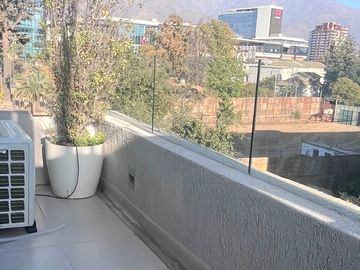 Moderno Dúplex con Rooftop Privado