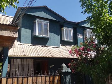 Casa para universitarios perfil para inversionistas a pasos de U. de Talca