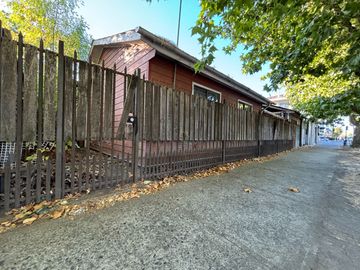Venta de terreno en el centro de Chillán en calle 5 de abril con Av. Ecuador a pasos de Sodimac, Chillán