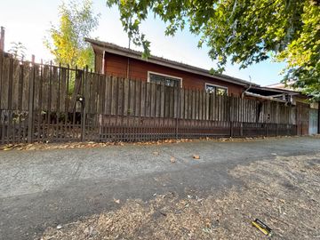 Venta de terreno en el centro de Chillán en calle 5 de abril con Av. Ecuador a pasos de Sodimac, Chillán