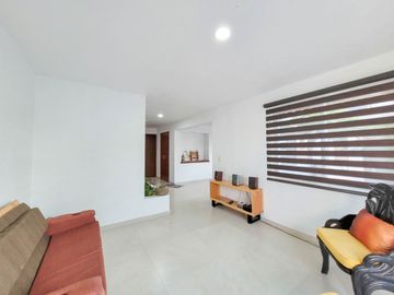 Casa en Venta en Tequisquiapan, Fraccionamiento, 3 rec 3.5 baños,  Oportunidad Única