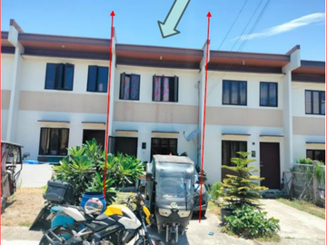 Idesia Homes - Townhouse and Lot For Sale