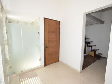MODERNA CASA EN VENTA AL NORTE DE HERMOSILLO EN SANTA LUCIA RESIDENCIAL