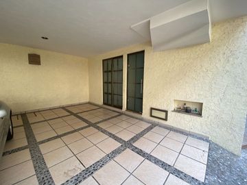 VENTA EXCLUSIVA Y MODERNA CASA EN CONDOMINIO DE EN OLIVAR DE LOS PADRES